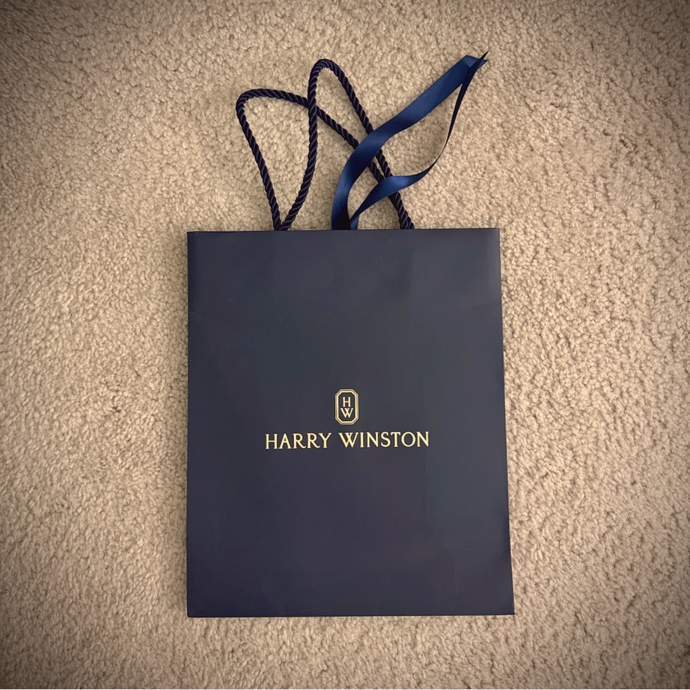 Harry Winston paper bag